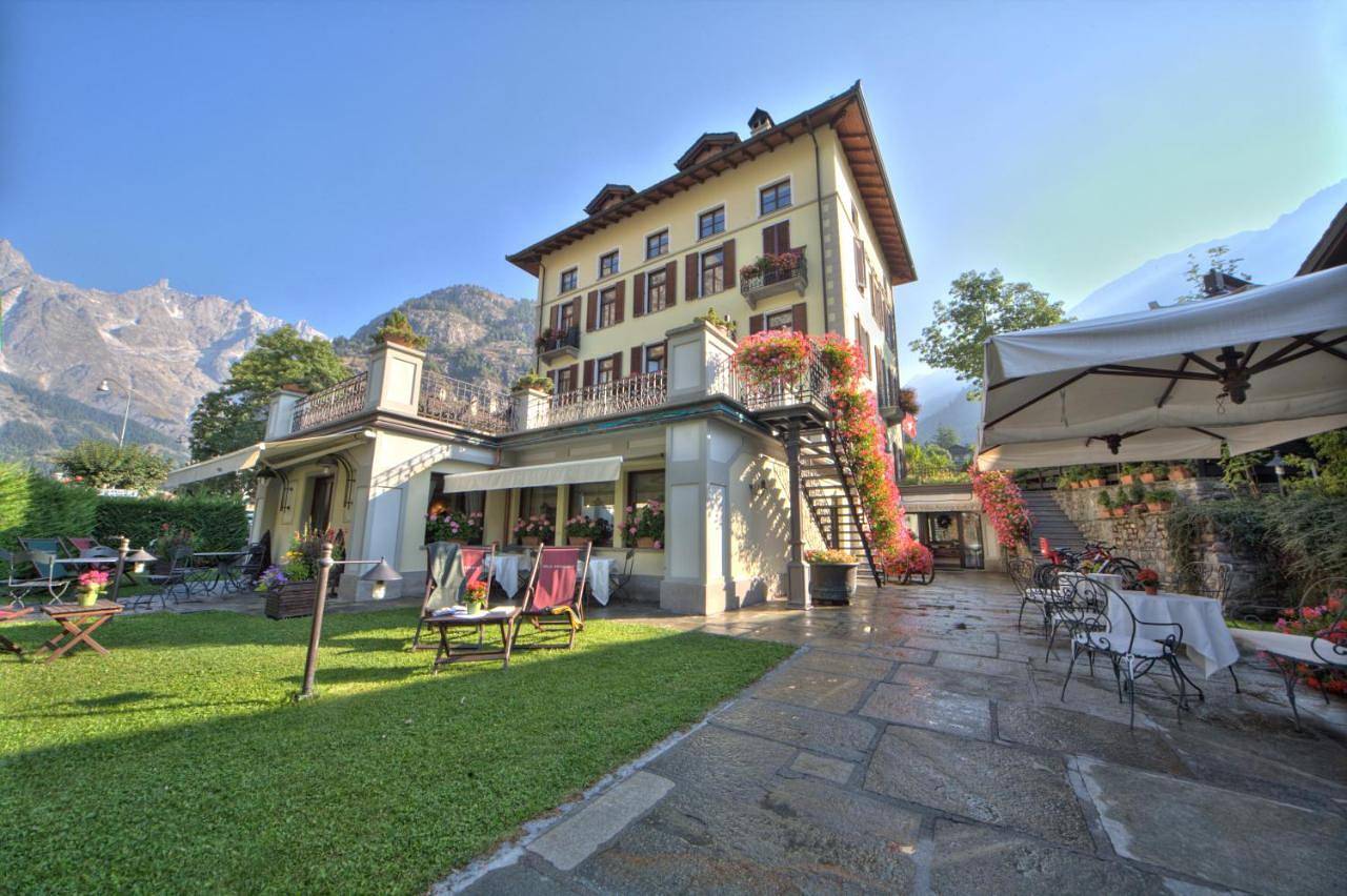 Villa Novecento Romantic Hotel - Estella Hotel Collection & Experience in Courmayeur, Alpes valaisannes