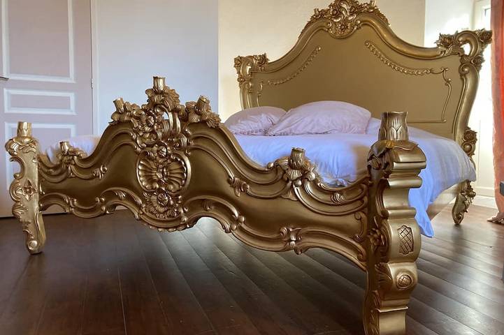 Location de vacances pour 2 personnes, avec terrasse ainsi que piscine et jardin à Saint-Hilaire-de-Loulay - 2