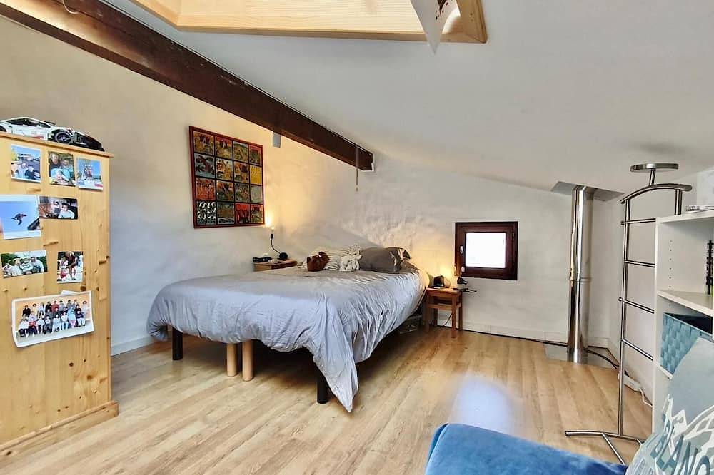 Family chalet with garden and Mont Blanc view in Passy, Pays du Mont-Blanc