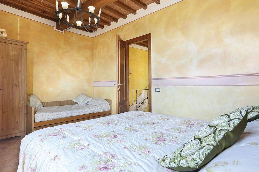 Ganze Wohnung, La Sorgente in Buti, Pisa Provinz