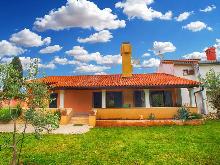 Ferienhaus für 4 Personen, mit Garten in Poreč - 2