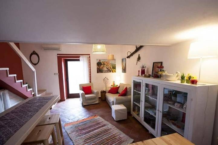 Location de vacances pour 4 personnes, avec jardin et balcon, animaux acceptés à Enna - 2