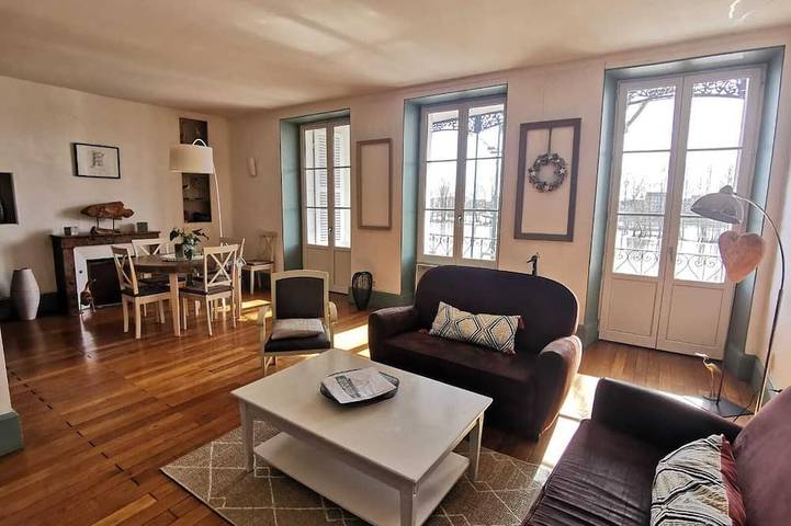 Appartement de vacances pour 4 personnes, avec terrasse à Orléans