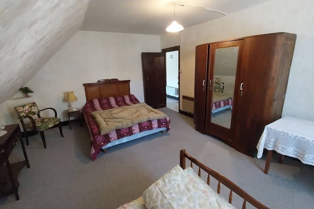 Apartamento entero, Appartement au 2nd Étage de la Maison Familiale au Centre de Lescun in Lescun, Béarn