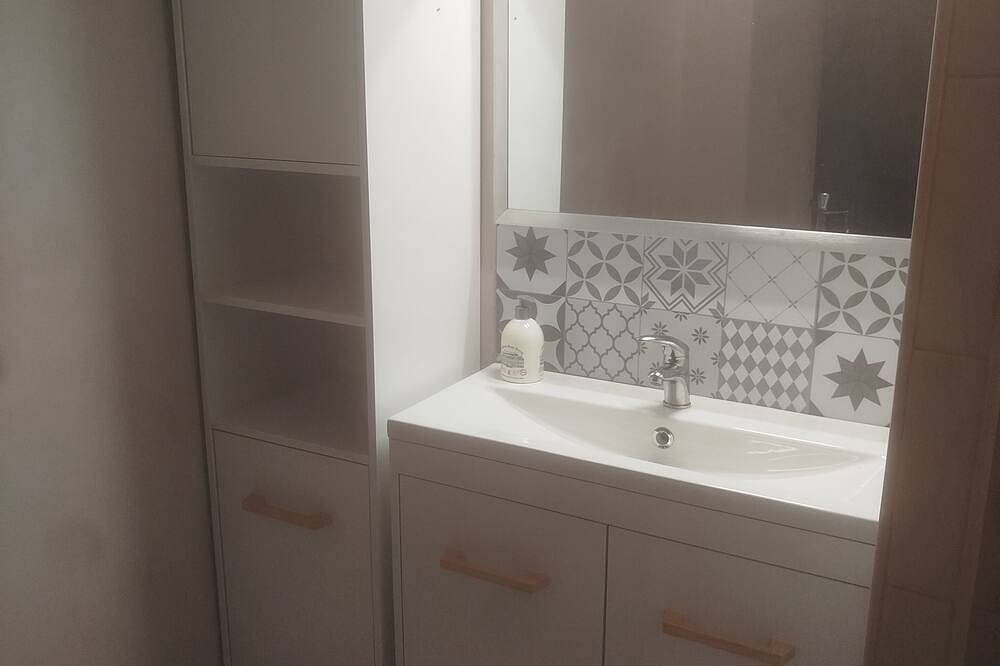 Entire apartment, Studio in the heart of downtown in Digne-les-Bains, Alpes-de-Haute-Provence