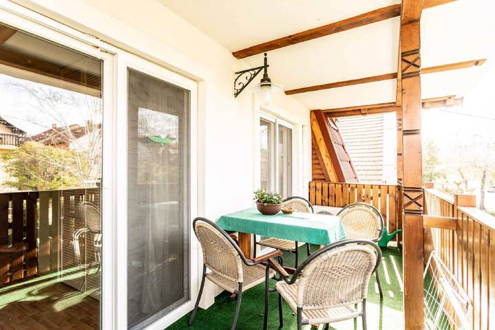 Ferienwohnung für 7 Personen, mit Sauna und Garten sowie Balkon in Heviz - 3