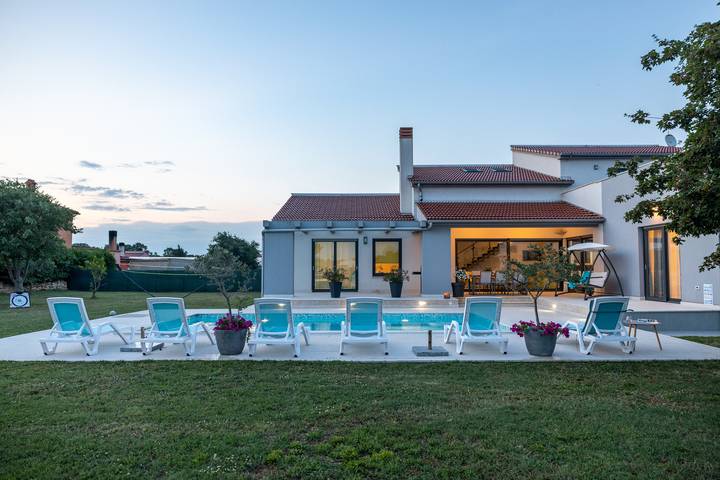 Villa für 8 Personen, mit Pool in Istrien