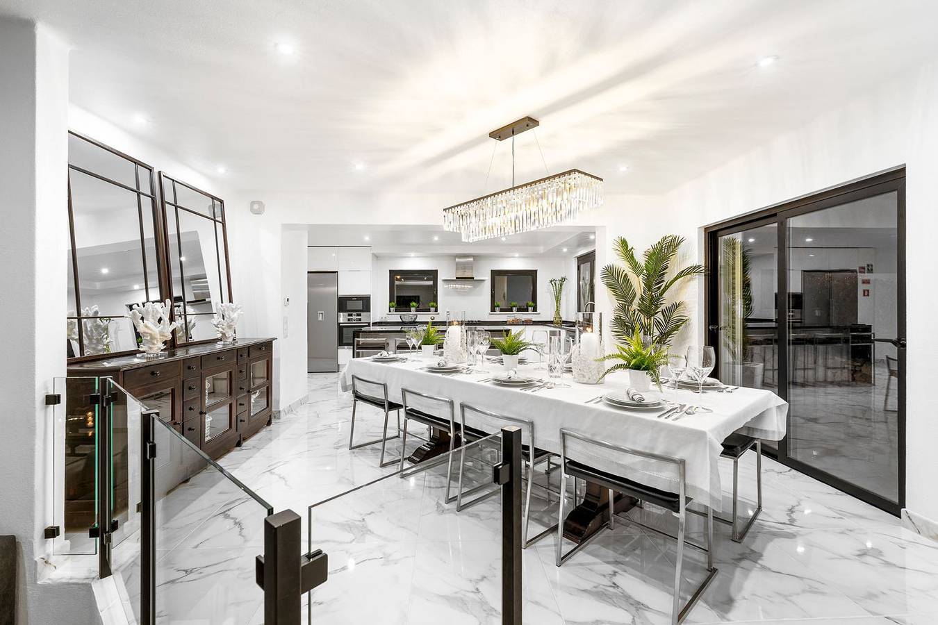 Villa für 8 Personen mit Garten in Lagoa, Faro Distrikt