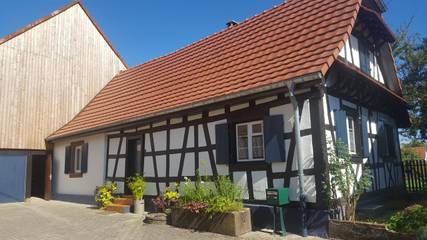 Gîte pour 4 personnes, avec jardin et vue, animaux acceptés à Betschdorf