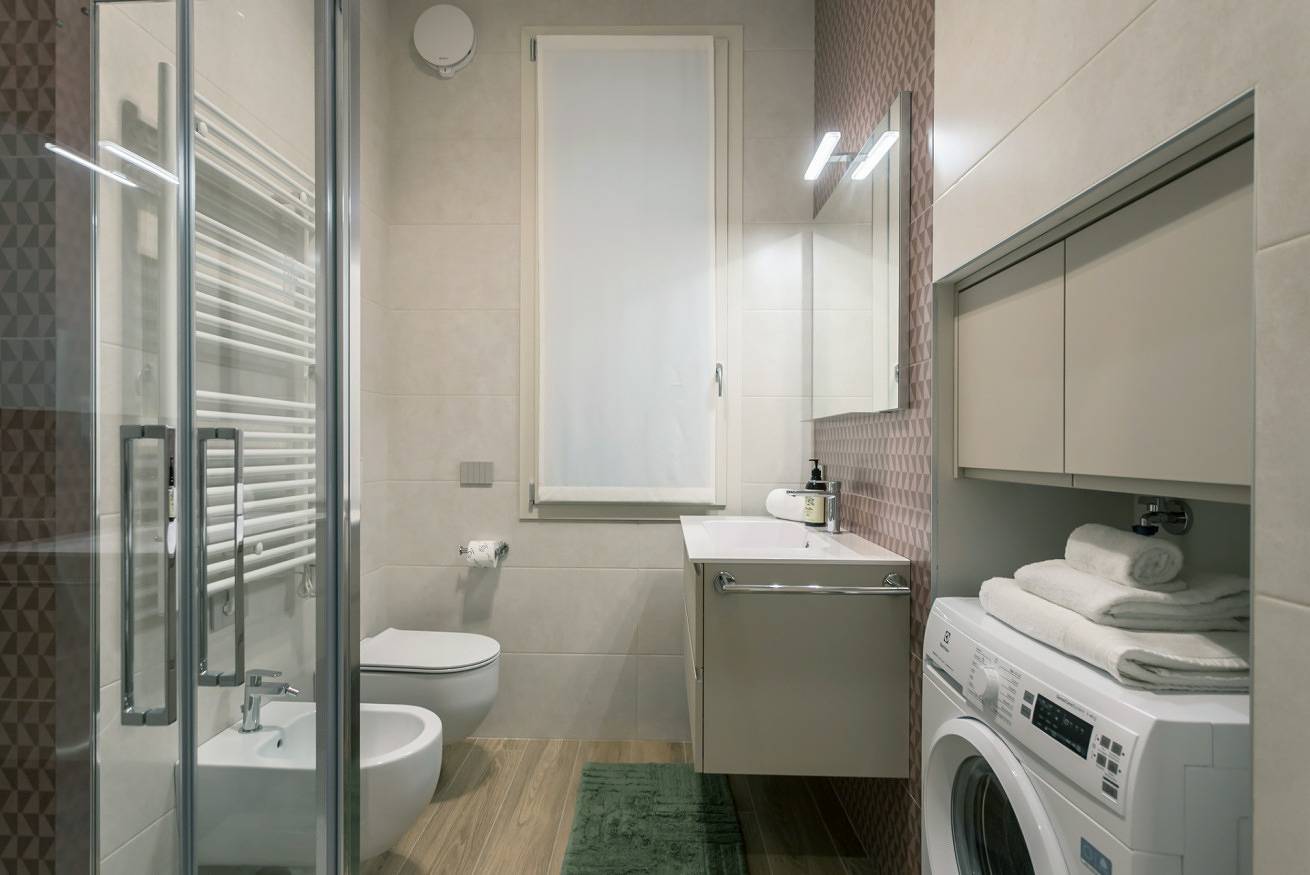 Appartamento intero, Guesthost - Vivaldi Autunno Apartment in Treviglio, Provincia di Bergamo