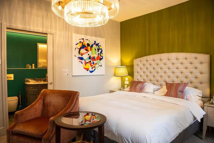 Maison d’hôte pour 2 personnes, avec jacuzzi et terrasse, animaux acceptés à Bath - 3