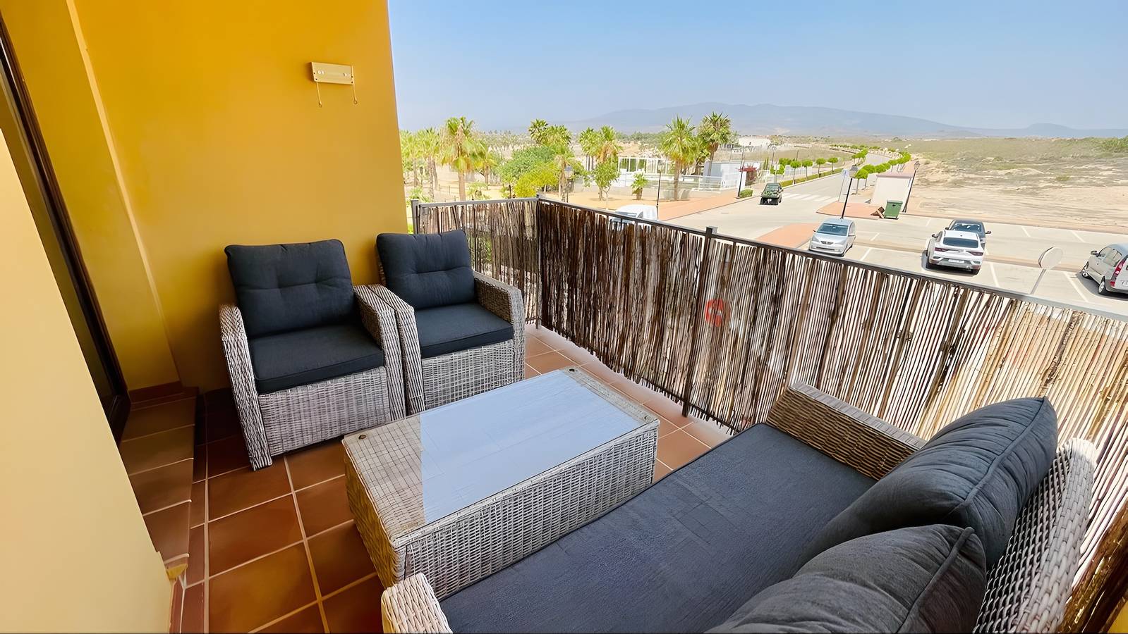 Hel leilighet, Apartment Spanish Village with Mountain View, Wi-Fi and Air Conditioning in Hacienda del alamo, Fuente Alamo de Murcia