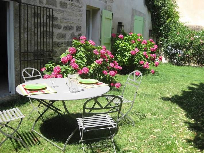 Gîte pour 4 personnes, avec Jardin