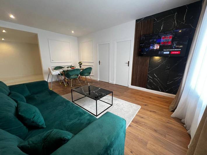 Ferienwohnung für 6 Personen, mit Terrasse und Garten
