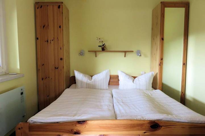 Ferienhaus für 3 Personen, mit Sauna und Garten in Wesenberg - 2