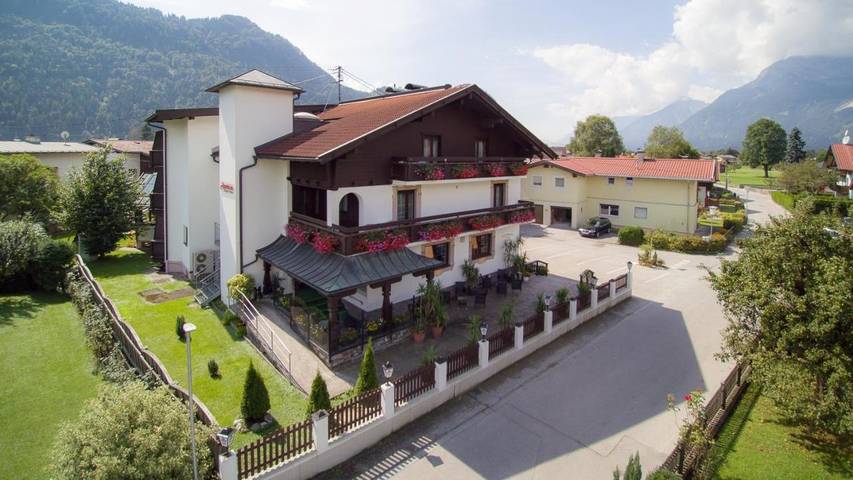 BnB für 2 Personen, mit Garten und Ausblick in Kufstein Umgebung