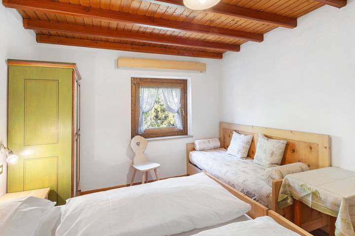 Room with Mountain View and Wi-Fi in Vigo di Fassa, San Giovanni di Fassa