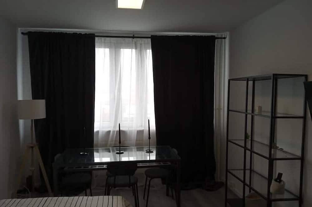 Entire apartment, Alexanderplatz Fresh Adorable Studio in Mitte Berlin, Berlin