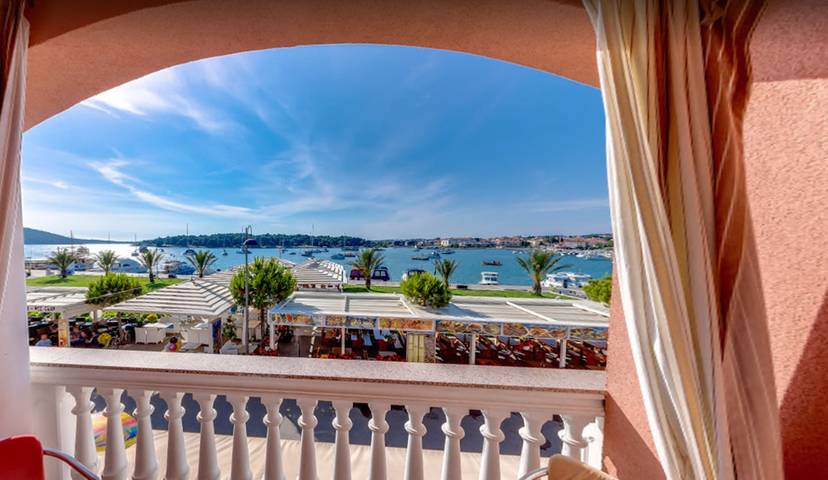 Ferienwohnung für 4 Personen, mit Balkon - 1