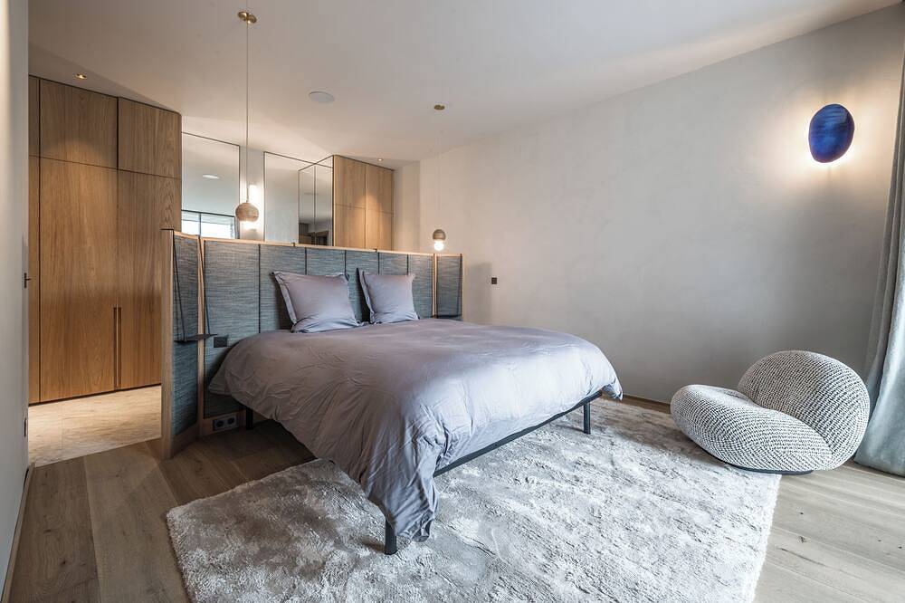 Modern ski chalet in Courchevel  Chalet Celeste in Courchevel 1300 (Le Praz), Saint-Bon-Tarentaise