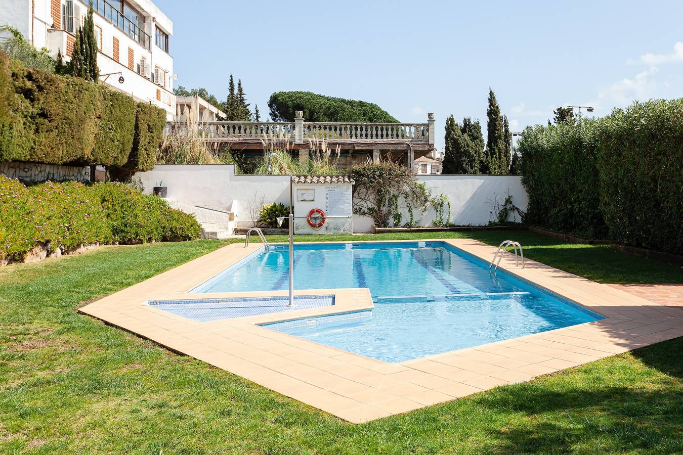 Geheel appartement, Apartamento in Tossa de Mar met zeezicht, zwembad & tuin in Santa Maria de Llorell, Tossa de Mar