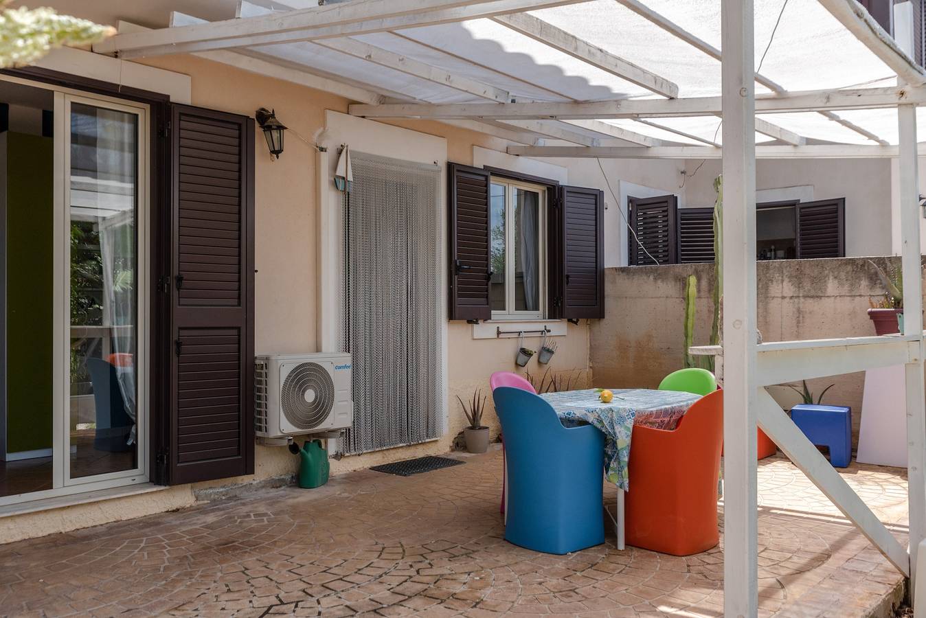 Villa 'Casa Melograno' mit privatem Parkplatz, Meerblick und Wlan in Porto Empedocle, Agrigento Provinz