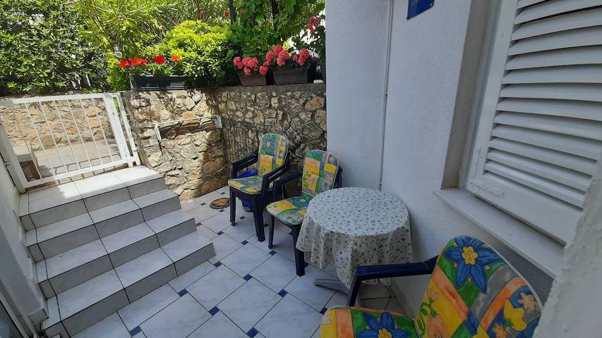 Gîte pour 3 personnes, avec balcon/terrasse à Gajac