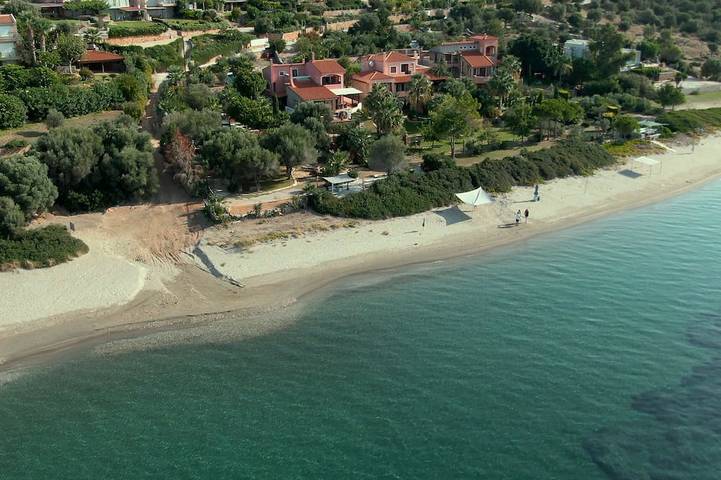 Βίλα για 16 άτομα, με μπανιέρα υδρομασάζ και κήπο καθώς και μπαλκόνι - 1