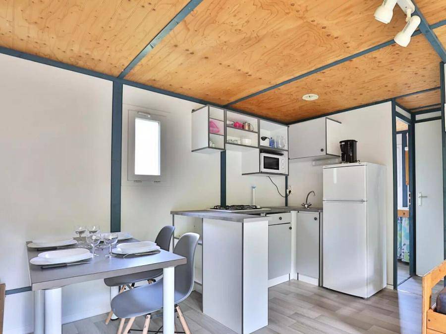 Camping L'Etang d'Ardy - Chalet 6 personnes - Chalet Xl 3 Pièces 4/6 Personnes + Tv in Saint-Paul-lès-Dax, Région de Dax