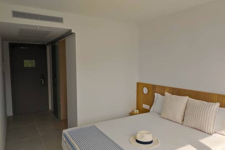 Myo Barcelona Hotel & Apartments - Standard Double Room in Platja de Castelldefels (Gavà), Castelldefels