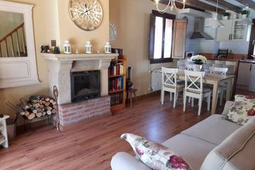 Gîte pour 7 personnes, avec jardin à Llanes