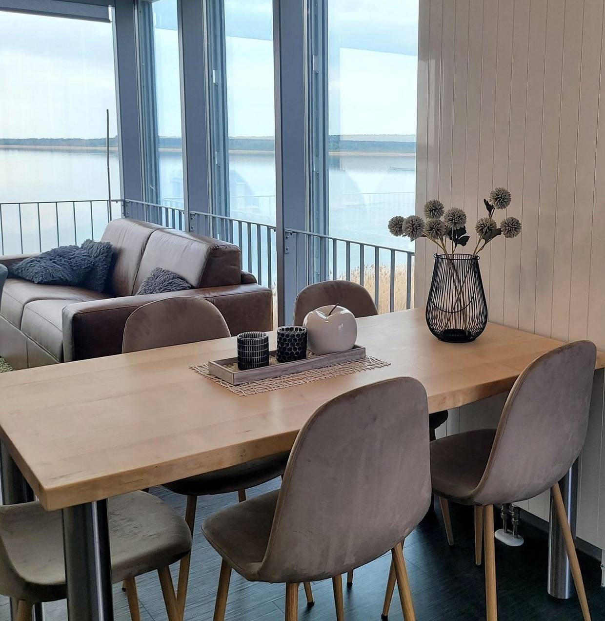 Ganze Ferienwohnung, Appartment Seeblick 8 2. Og Grundbelegung 4 Pers. in Geierswalde, Elsterheide