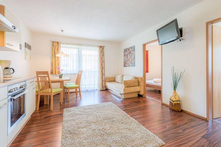 Ganze Ferienwohnung, Typ A mit Terrasse (1-4 Personen / 2 Sz) in Flachau, Ski Amadé