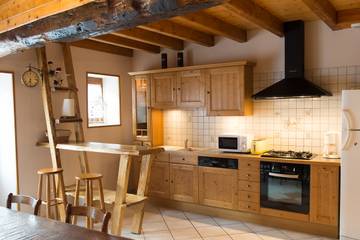 Gîte pour 6 personnes, avec jardin et terrasse à Peyrieu