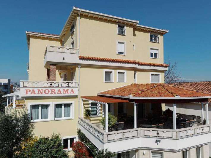 Maison d’hôte pour 4 personnes, avec terrasse ainsi que jardin et vue dans Međugorje