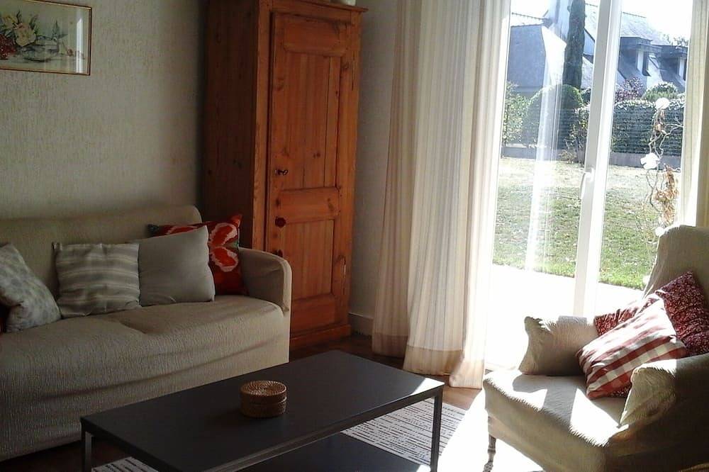Casa con Jardín Amurallado in Saint-Philibert, Côte des Mégalithes