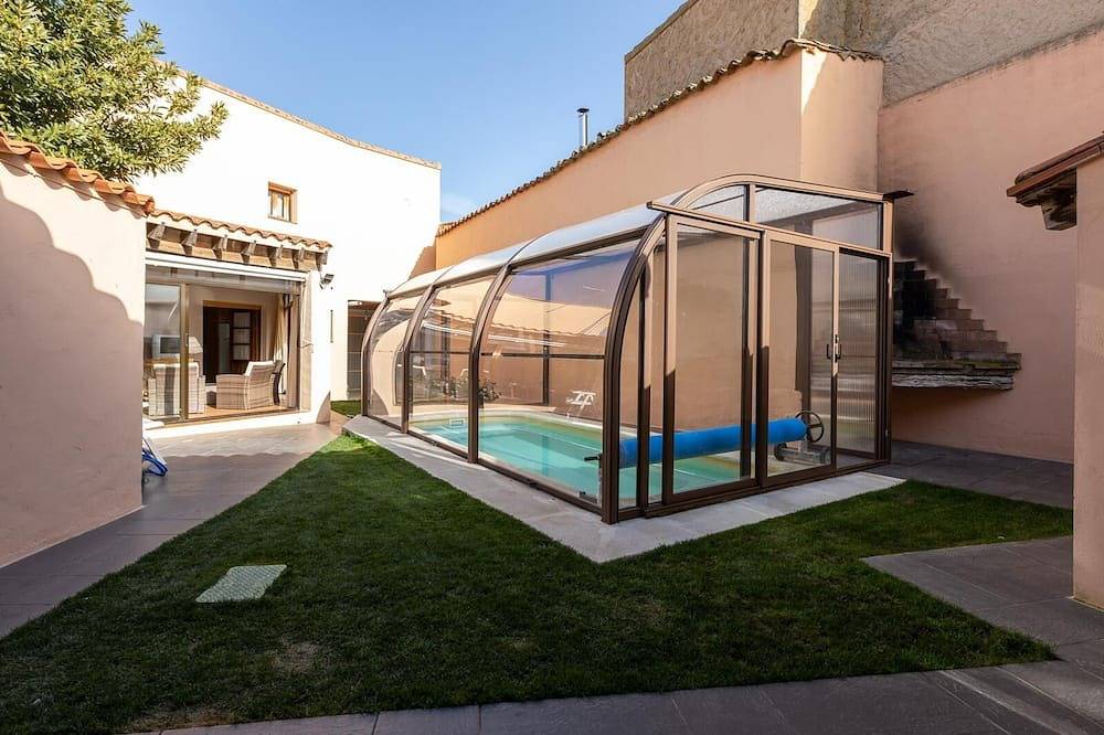 Ernesto Haus. Veranda, Garage und Garten. in Zamora Provinz