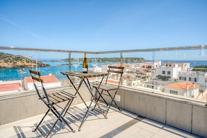 Gîte pour 4 personnes, avec balcon à Mahón - 2