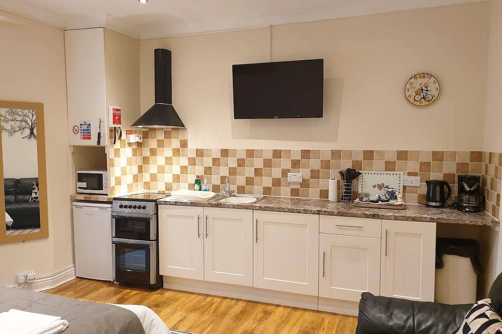 Ganze Wohnung, Apartment-Eigenes Badezimmer-Flat 2 in Torquay, Torbay
