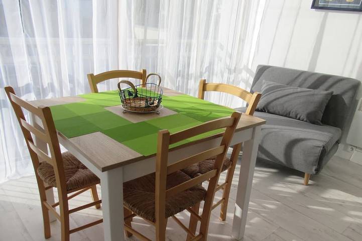 Gîte pour 3 personnes dans Plage du Nau
