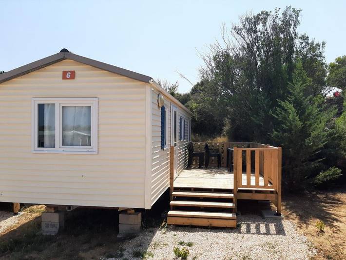 Location de vacances pour 4 personnes, avec terrasse à Caves