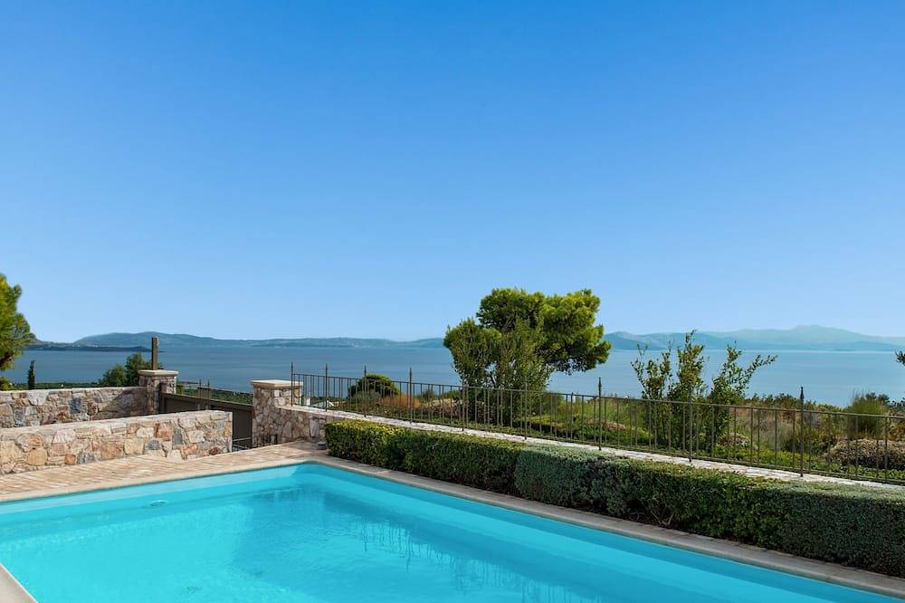 Casa vacanza a Attica a partire da 413€ a notte