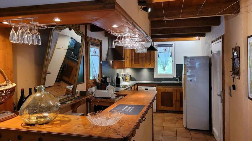 Gîte pour 15 personnes, avec balcon à Queige - 2