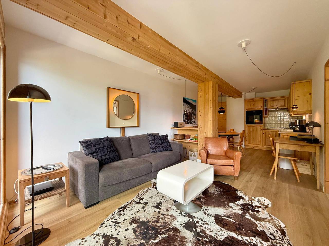 Appartement entier, Appartement avec parking, animaux Ok - 6 pers., vue montagne in Notre-Dame-de-Bellecombe, Région d'Albertville