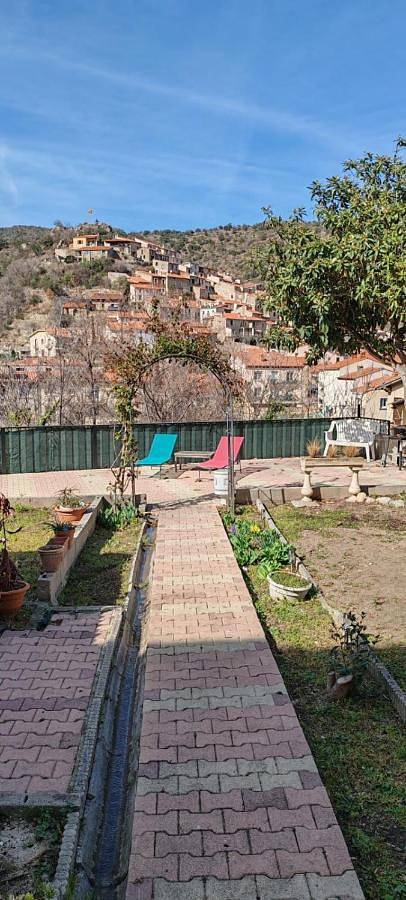 Appartement de vacances pour 3 personnes, avec Balcon ainsi que Terrasse et Jardin