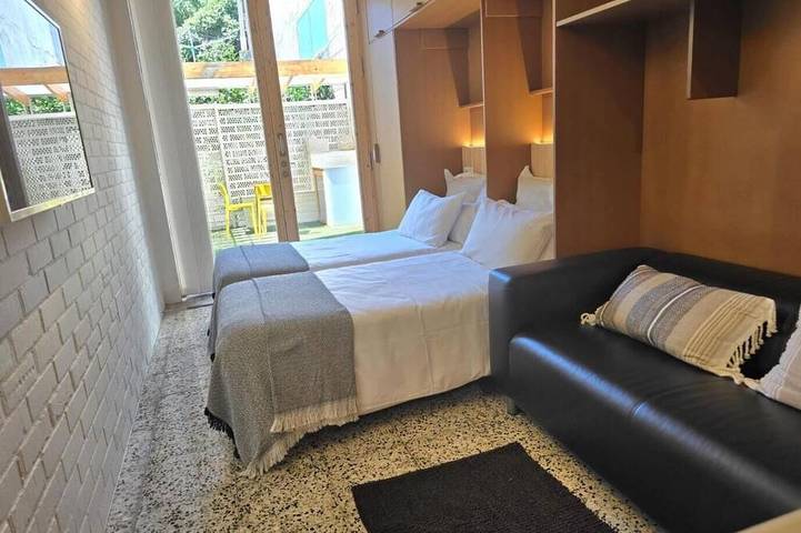 Appartement entier, Apartamento estudio con terraza-pensión* in A Estrada, Province de Pontevedra