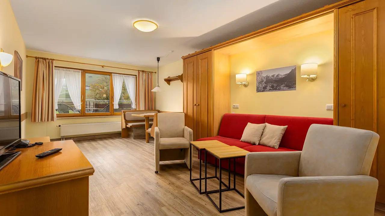 Ganze Ferienwohnung, Ferienwohnung für 4 Personen (35 m²) in Mittelberg (Kleinwalsertal) in Mittelberg, Kleinwalsertal