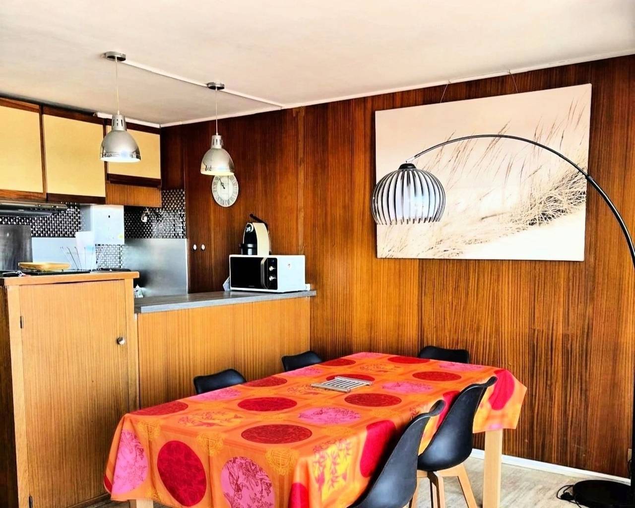 Entire apartment, 2-bedroom apartment - sea view in Saint-Cyprien-Plage, Saint-Cyprien