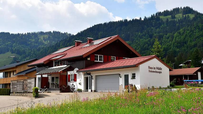 Gîte pour 4 personnes, avec jardin et sauna à Balderschwang