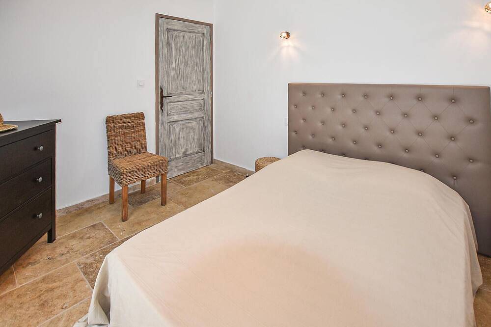 Amazing home in Grignan in Grignan, Nyons region